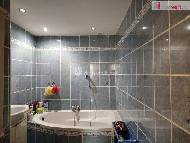 Prodej bytu 3+1, Vintířov, 69 m2