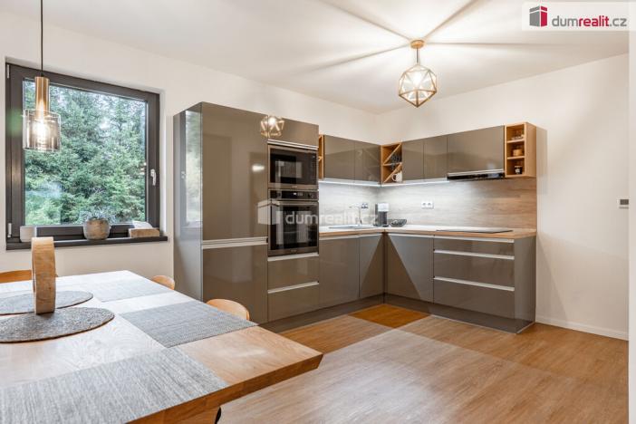 Prodej rodinného domu, Dolní Morava, 184 m2