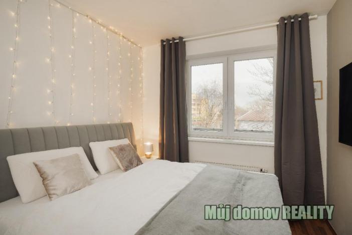 Pronájem bytu 2+kk, Praha - Žižkov, U staré cihelny, 54 m2