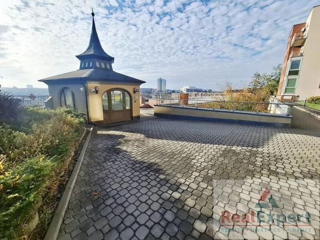 Prodej bytu 1+kk, Praha - Vinohrady, U Zvonařky, 40 m2