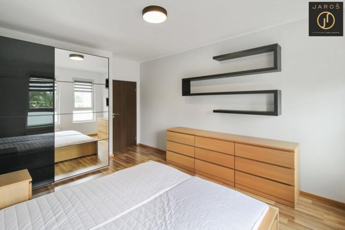 Pronájem bytu 2+kk, Praha - Hloubětín, Saarinenova, 58 m2