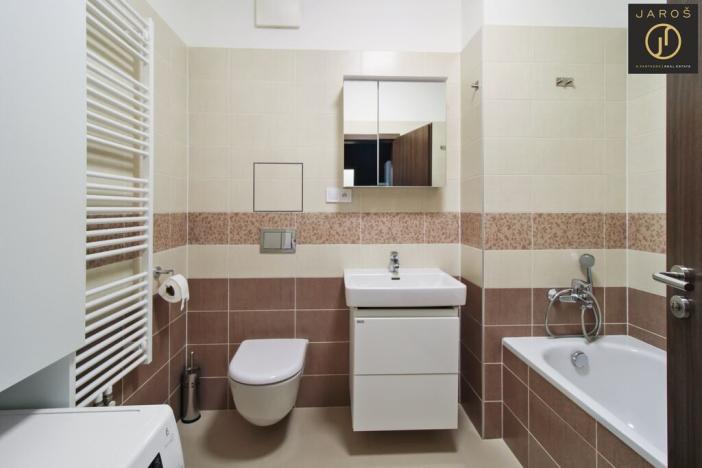 Pronájem bytu 2+kk, Praha - Hloubětín, Saarinenova, 58 m2