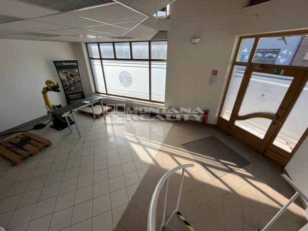 Pronájem obchodního prostoru, Olomouc, Rolsberská, 375 m2