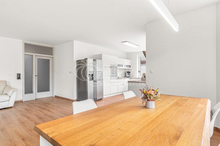 Prodej rodinného domu, Postřižín, Jelení, 169 m2