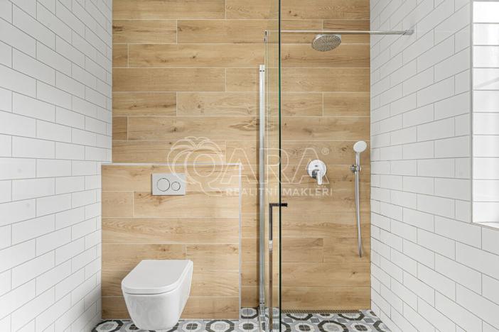 Prodej rodinného domu, Postřižín, Jelení, 169 m2