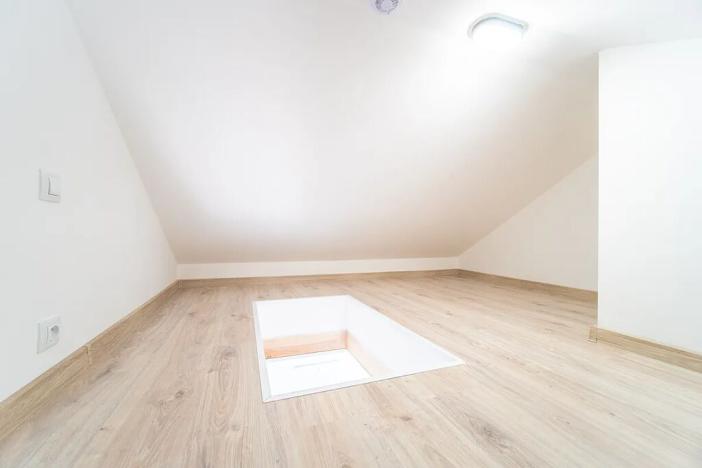 Pronájem bytu 2+kk, Praha - Libeň, Pod Labuťkou, 52 m2