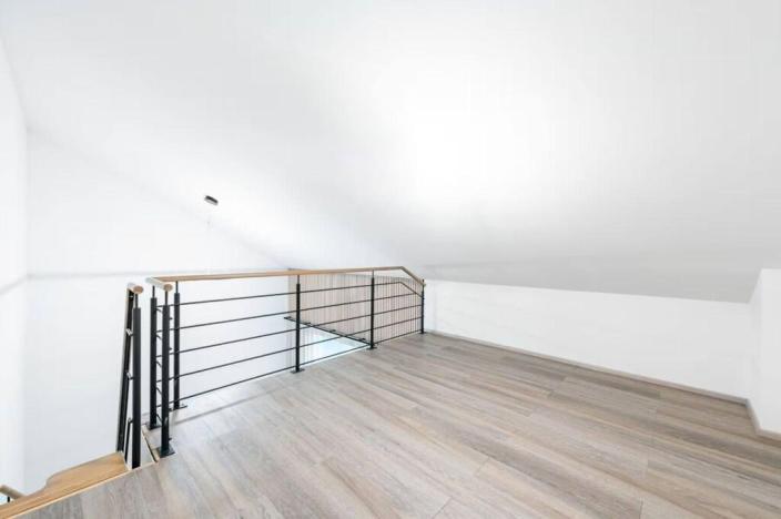 Pronájem bytu 2+kk, Praha - Hlubočepy, Na Zlíchově, 37 m2