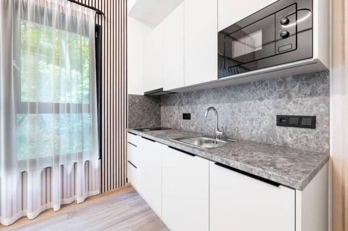 Pronájem bytu 2+kk, Praha - Hlubočepy, Na Zlíchově, 37 m2