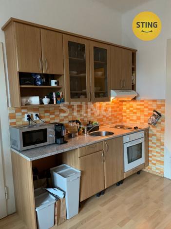 Pronájem bytu 2+kk, Praha, Táborská, 41 m2