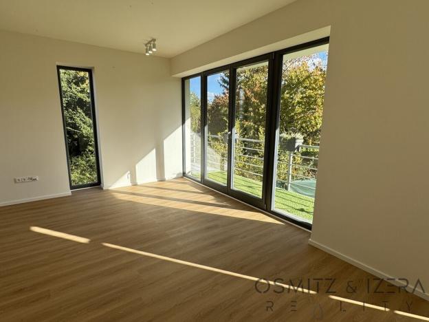 Pronájem bytu 2+kk, Mníšek pod Brdy, U Kolejí, 45 m2