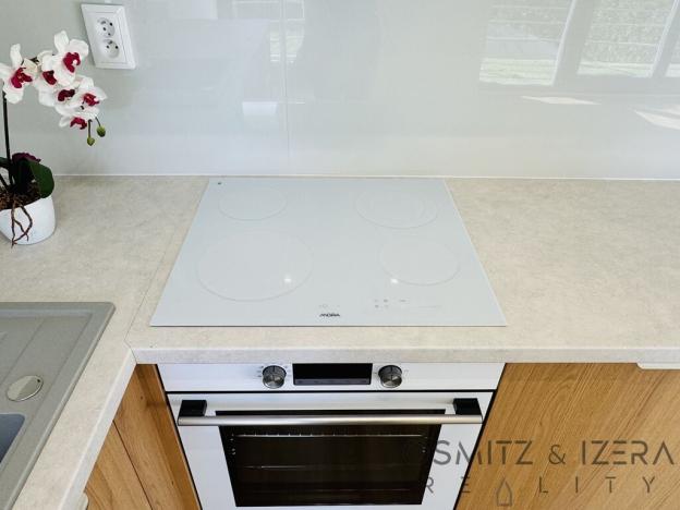 Pronájem bytu 2+kk, Mníšek pod Brdy, U Kolejí, 45 m2