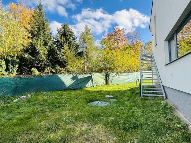 Pronájem bytu 2+kk, Mníšek pod Brdy, U Kolejí, 45 m2