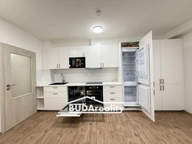 Pronájem bytu 2+kk, Zlín, Lorencova, 40 m2