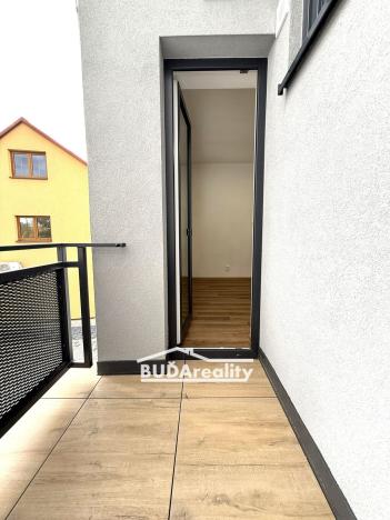 Pronájem bytu 2+kk, Otrokovice, tř. Osvobození, 44 m2