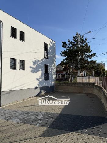 Pronájem bytu 2+kk, Otrokovice, tř. Osvobození, 44 m2