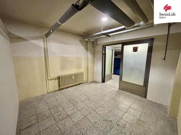 Pronájem skladu, Hradec Králové, třída Edvarda Beneše, 18 m2