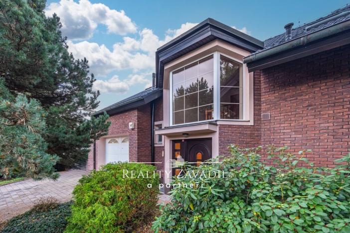 Prodej rodinného domu, Jesenice - Horní Jirčany, U vodojemu, 177 m2