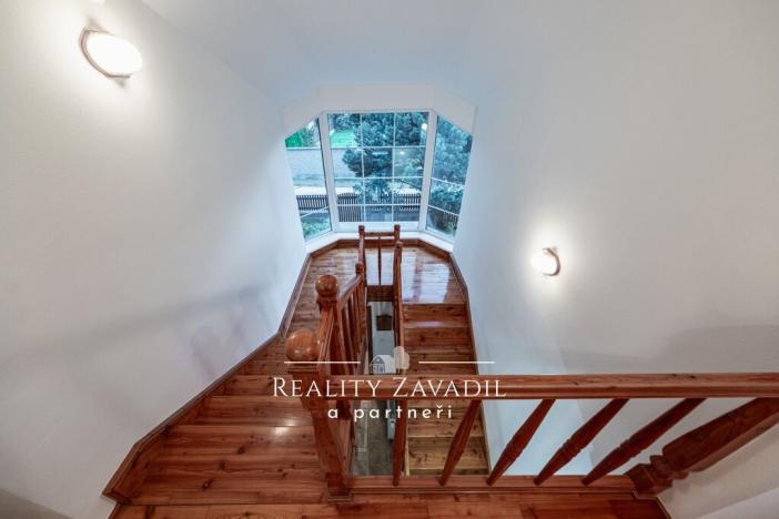 Prodej rodinného domu, Jesenice - Horní Jirčany, U vodojemu, 177 m2