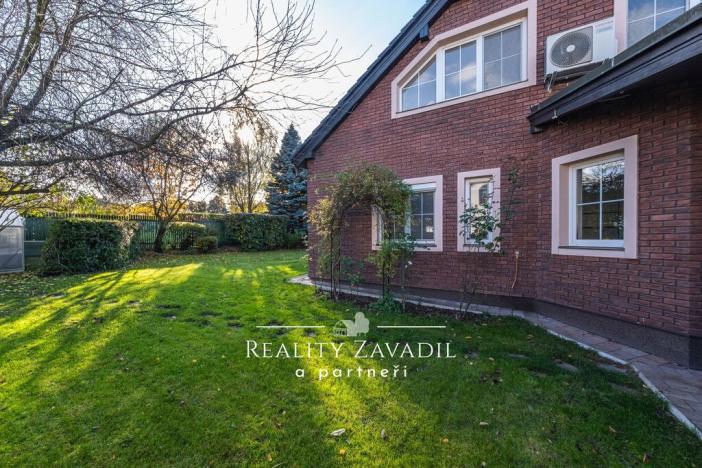 Prodej rodinného domu, Jesenice - Horní Jirčany, U vodojemu, 177 m2