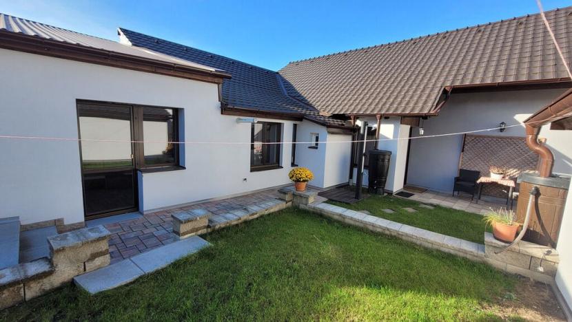 Prodej rodinného domu, Straškov-Vodochody - Straškov, 100 m2