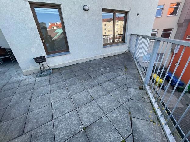 Prodej bytu 2+kk, Praha - Libeň, Drahobejlova, 68 m2