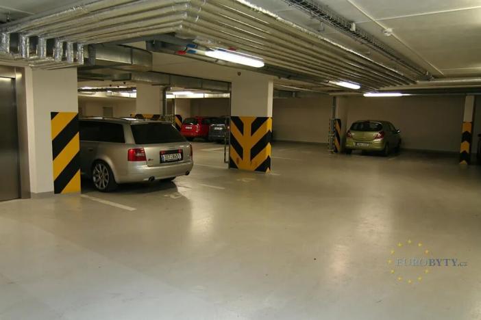 Prodej bytu 2+kk, Praha - Libeň, Drahobejlova, 68 m2