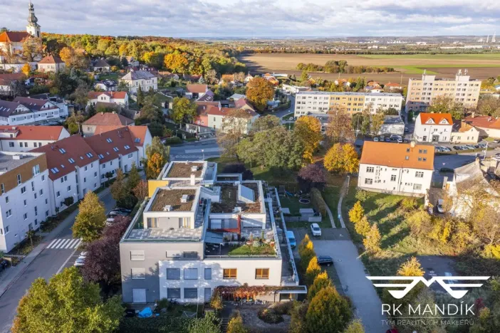 Pronájem bytu 3+kk, Odolena Voda, K Cukrovaru, 154 m2