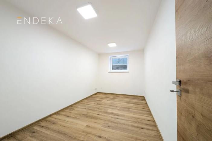 Prodej kanceláře, Brno, Kobylín, 53 m2