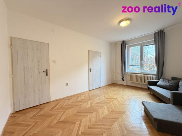 Pronájem bytu 1+1, Chomutov, Čechova, 33 m2