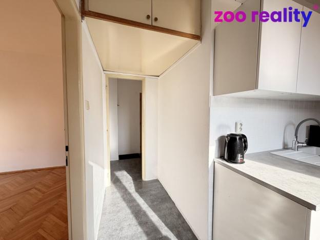 Pronájem bytu 1+1, Chomutov, Čechova, 33 m2