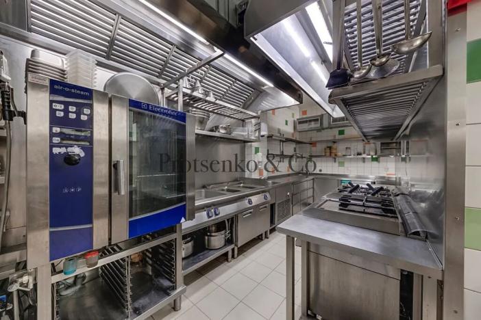 Prodej činžovního domu, Praha - Nové Město, Tyršova, 655 m2