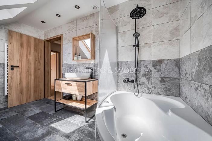 Prodej rodinného domu, Velenka, 130 m2