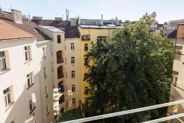 Pronájem bytu 3+kk, Praha - Bubeneč, Sochařská, 75 m2