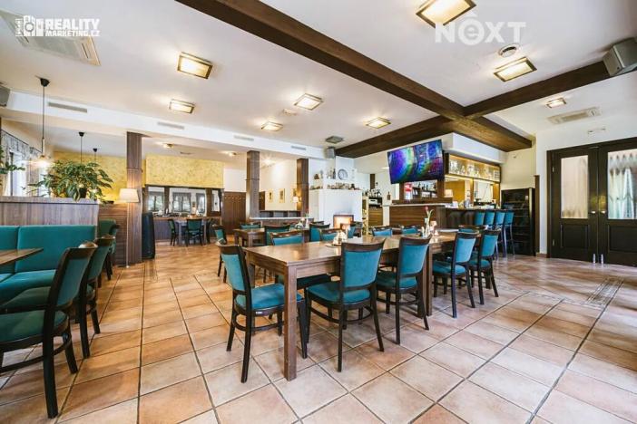 Prodej restaurace, Račice-Pístovice, 304 m2