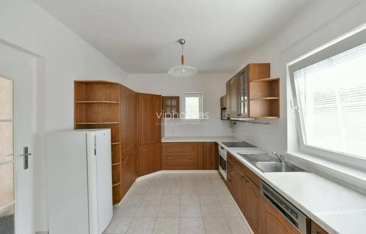 Pronájem vily, Praha - Nebušice, 290 m2