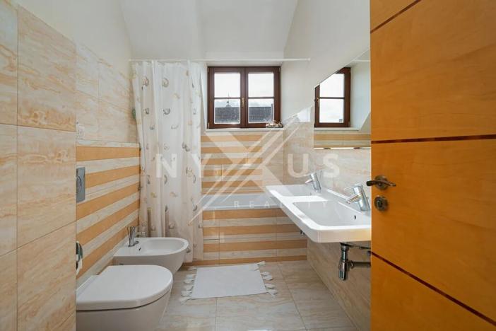 Prodej rodinného domu, Dobřejovice, 250 m2