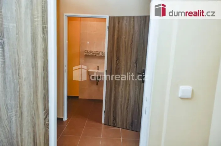 Pronájem bytu 1+kk, Kladno, Korychova, 17 m2