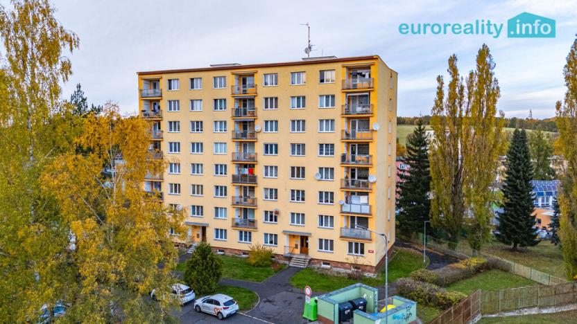 Prodej bytu 1+1, Cheb, Lomená, 35 m2