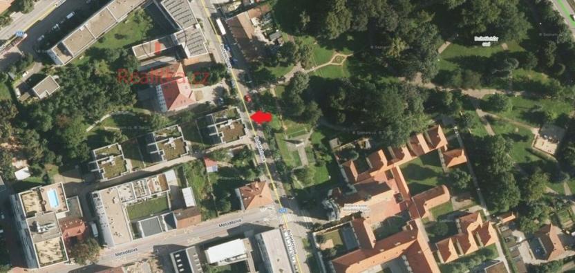 Prodej garážového stání, Brno, Božetěchova, 18 m2