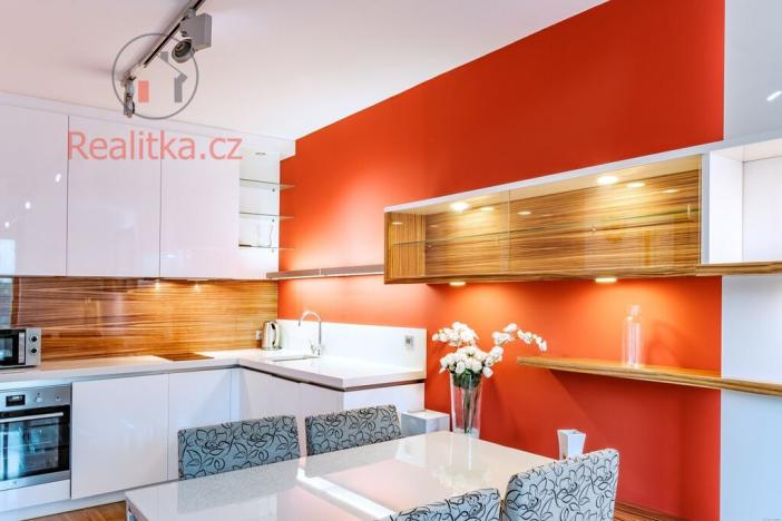 Prodej bytu 2+kk, Praha - Žižkov, Havlíčkovo náměstí, 60 m2