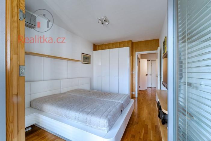 Prodej bytu 2+kk, Praha - Žižkov, Havlíčkovo náměstí, 60 m2