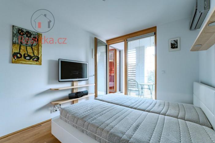 Prodej bytu 2+kk, Praha - Žižkov, Havlíčkovo náměstí, 60 m2