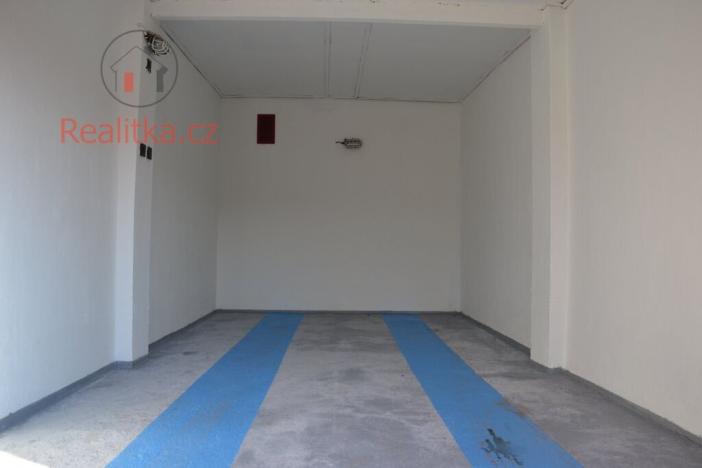 Pronájem garáže, Dvůr Králové nad Labem, Hradecká, 15 m2
