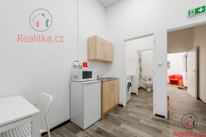 Prodej obchodního prostoru, Praha - Háje, Opatovská, 173 m2