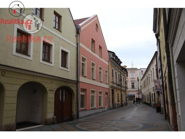 Pronájem obchodního prostoru, Jindřichův Hradec, Štítného, 100 m2