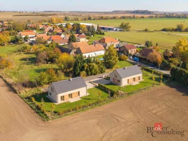 Prodej pozemku pro bydlení, Přelouč - Škudly, 1105 m2