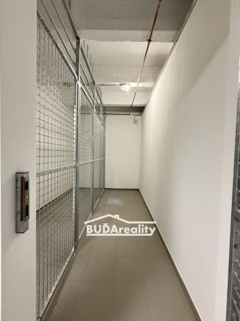 Pronájem bytu 2+kk, Otrokovice, tř. Osvobození, 40 m2