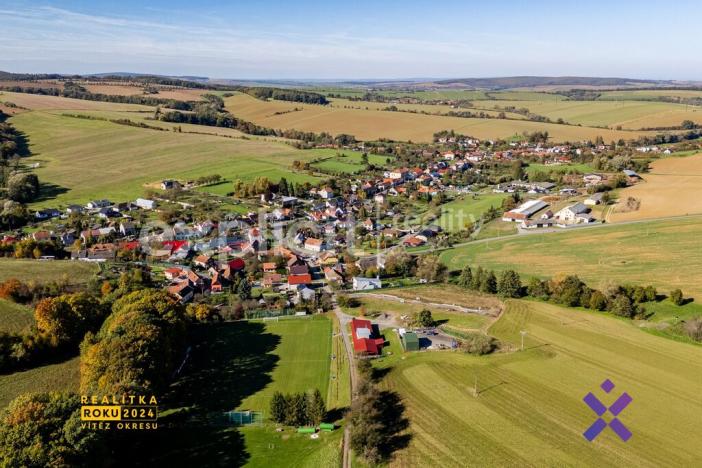 Prodej pozemku pro bydlení, Lubná, 703 m2