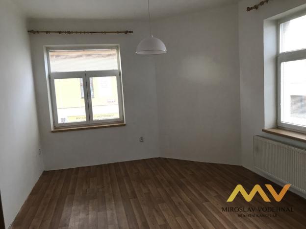 Pronájem bytu 1+1, Pardubice - Zelené Předměstí, Milheimova, 39 m2