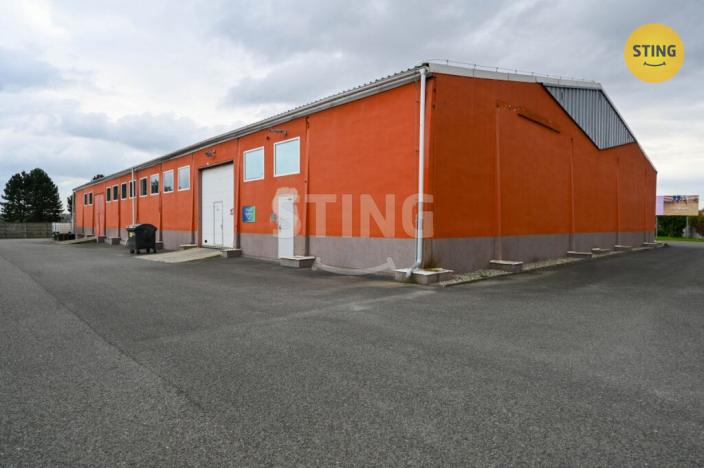 Prodej kanceláře, Třebětice, 1982 m2